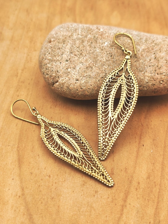 Boho Leaf Earrings, Brass Filigree Earrings, Long Dangle Earrings, Botanical Jewelry, Nature Inspired Earrings, Bohemian Gift for Her