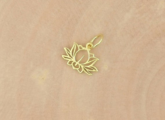 Lotus Flower Charm 18k Gold Plated 925 Silver with Chain