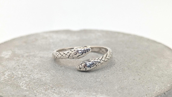 two snake adjustable silver ring