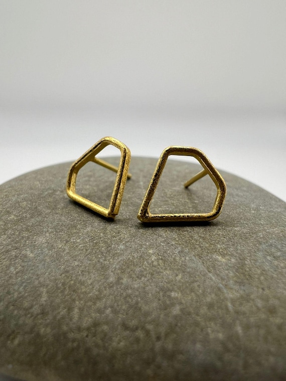 Diamond Shape Stud Earrings • 18k Gold on 925 Silver • Minimal Geometric Earrings