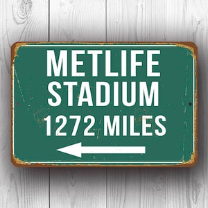 PERSONALIZED METLIFE STADIUM Distance Sign,Metlife Stadium, New York Giants Gift, New York Jets Gift, Personalized Metlife Stadium Sign