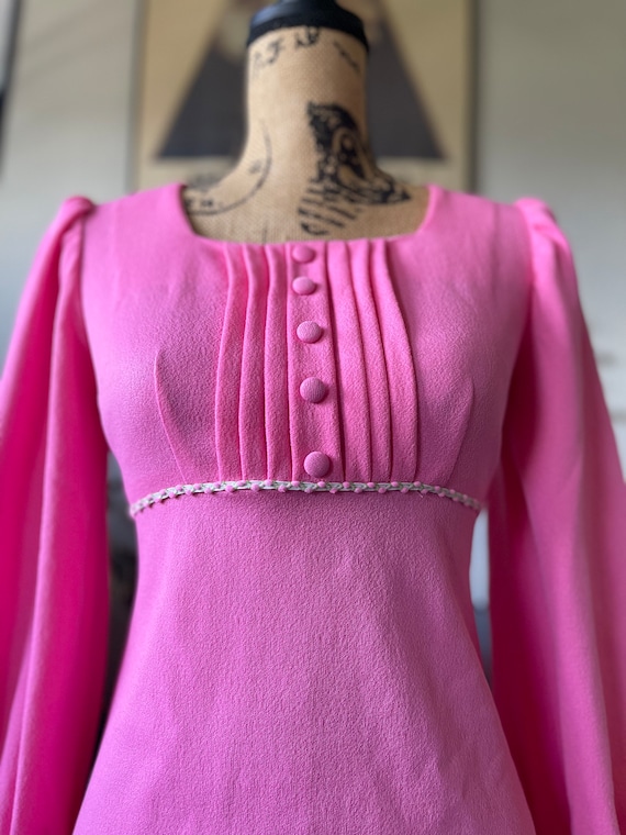 1960s vintage pink long sleeve balloon sleeve pol… - image 6