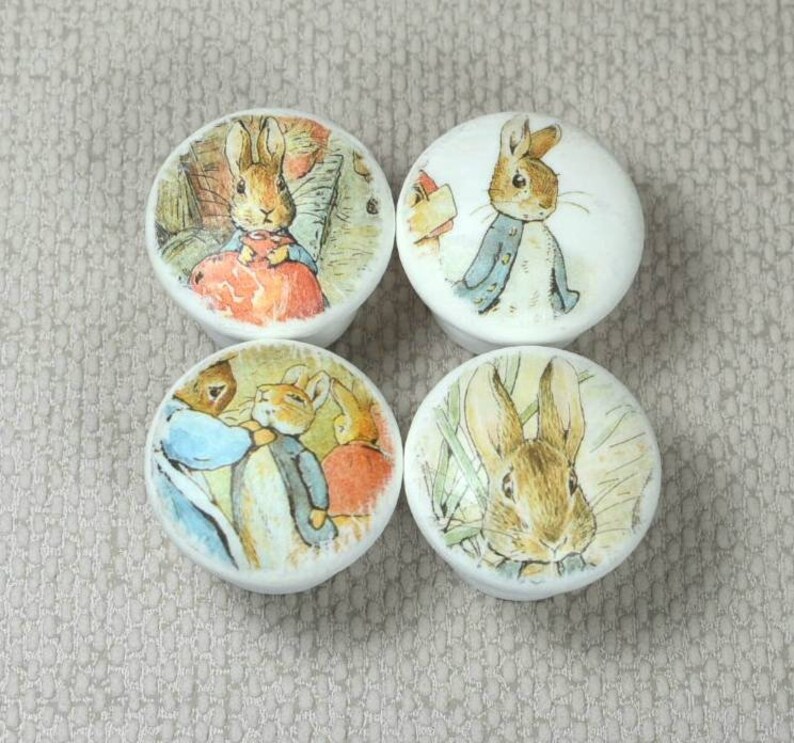 Perfect for Peter Rabbit or Beatrix Potter Baby Nursery Free UK p/&p Beatrix Potter Character Knobs 3.5cm dia Dresser//Drawer Knobs