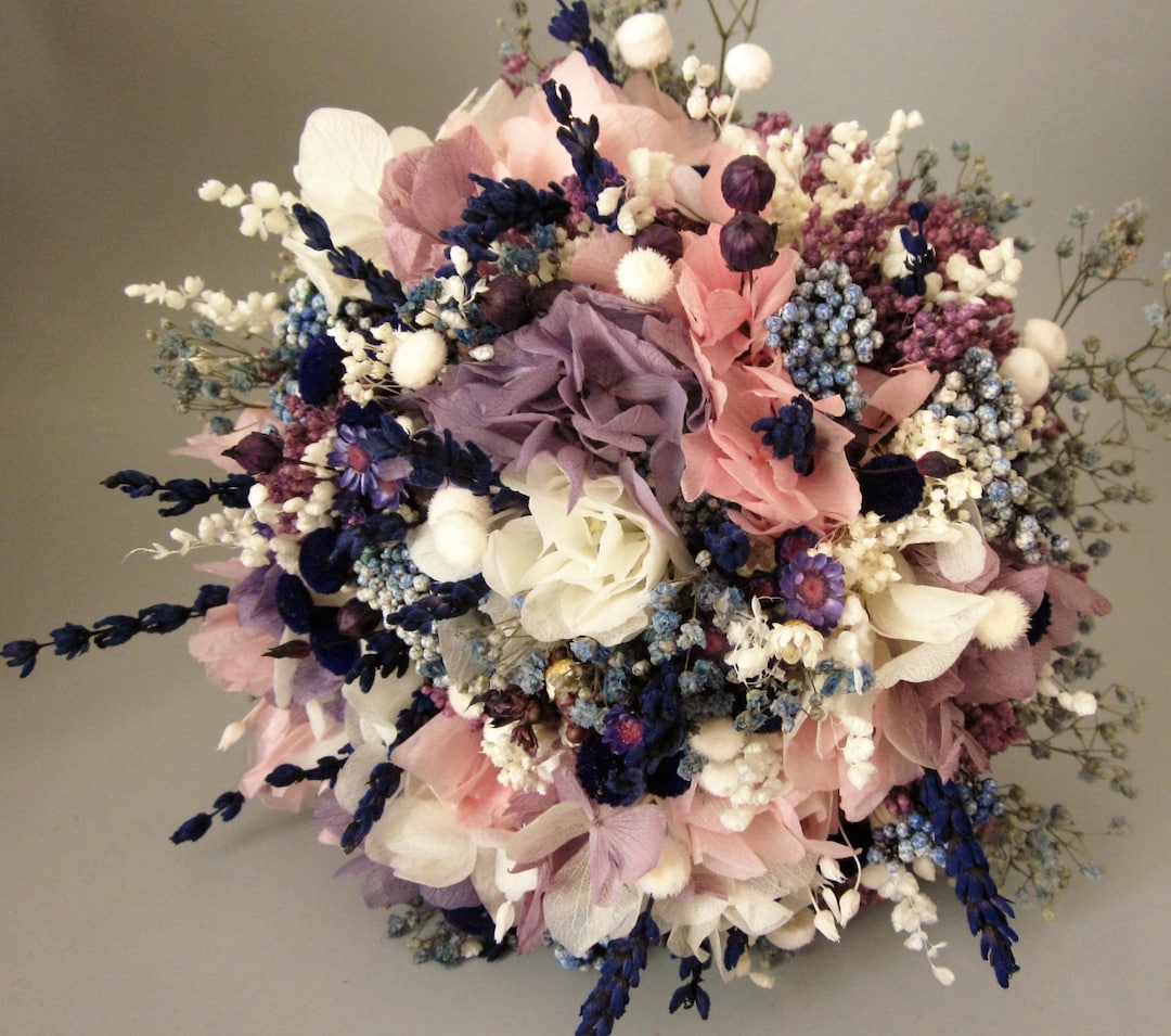 Ramo de novia blanco, azul y morado - Etsy México, image size:1080x955