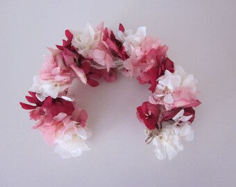 Medium crown with pink, coral and white hydrangea