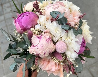 Bouquet et coiffe de pivoines