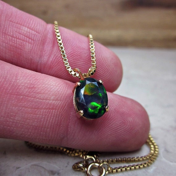 Kamaria Black Opal Pebble Necklace | David Christopher