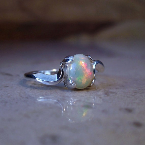 14K Yellow Gold Natural White Opal Cabochon Ring 14K Yellow Gold Natural White Opal Cabochon Ring