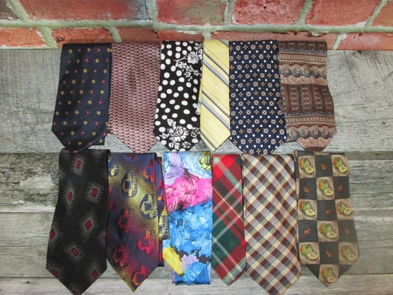 Vintage Lot of Ties/ Vintage Lot of ties