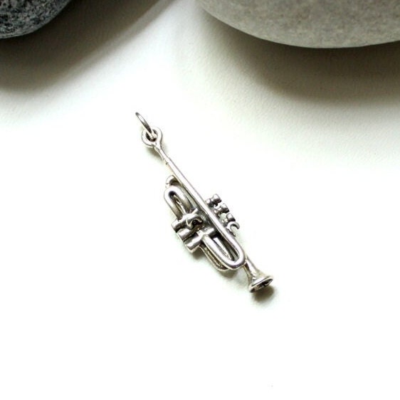 Pendentif Trompette En Argent Massif 925 - Fabriqué En Italie - Occasion - Bijou Rare Et Délicat