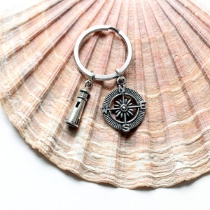 Keychain with compass and lighthouse pendant MOIN MOIN maritime ocean wish travel beach vintage style beautiful gift fine