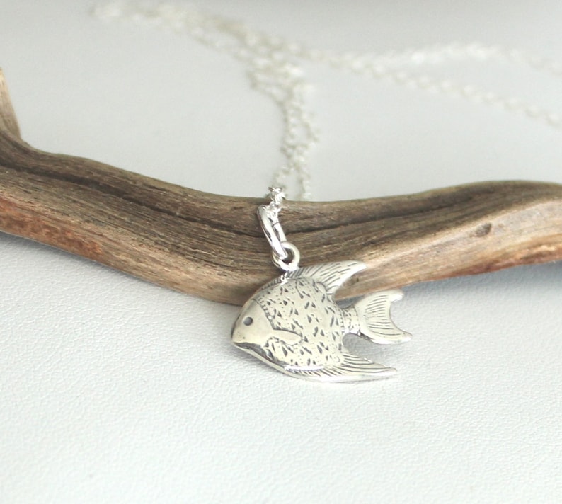 Fine 925 long Silver Necklace with tropical Fish in Silver 925 TROPICAL