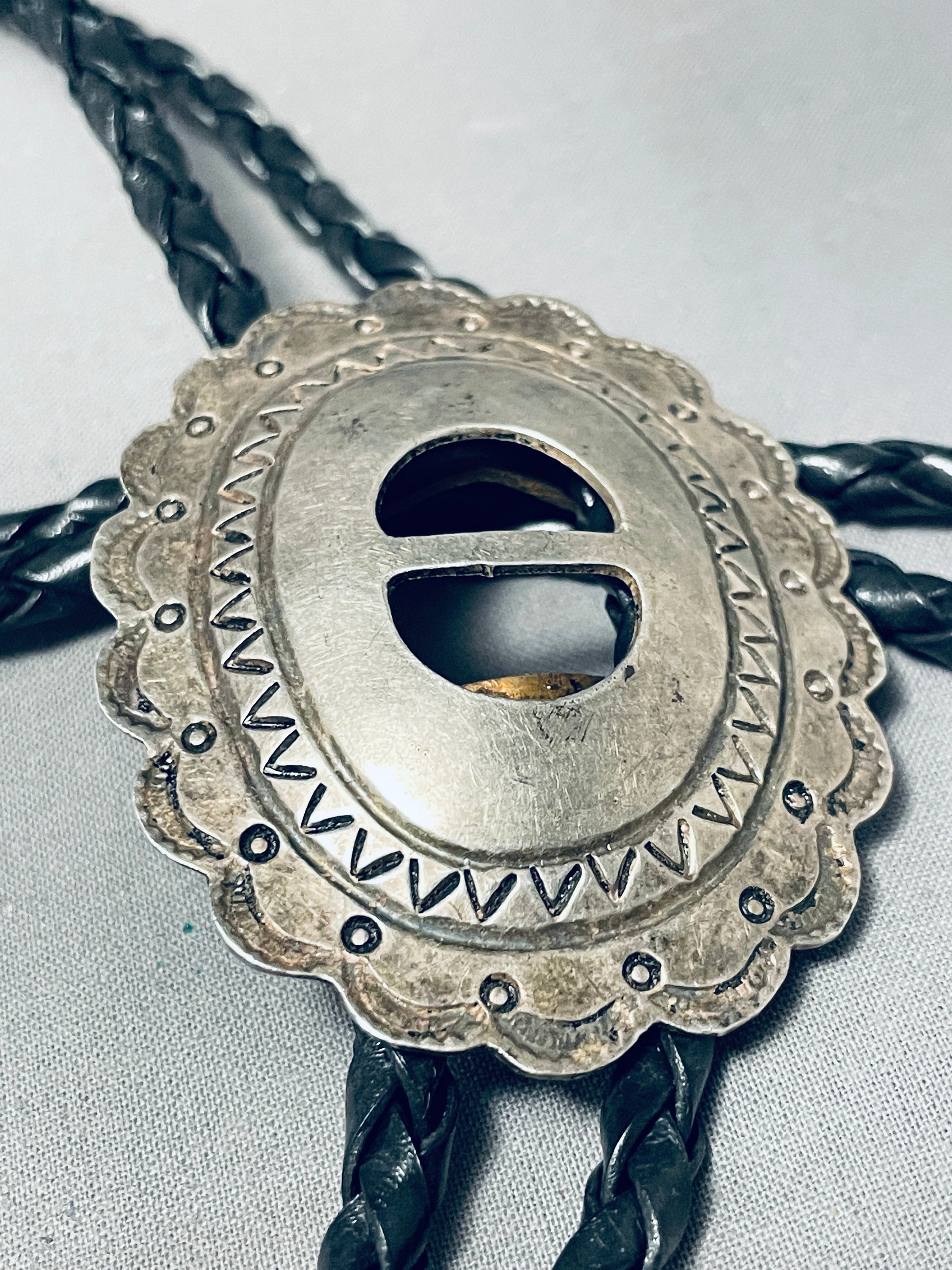 So Cool Vintage Native American Navajo 1st/2nd Phase Style Sterling Silver Concho Belt Bolo Tie So Cool Vintage Native American Navajo 1st/2nd Phase Style Sterling Silver Concho Belt Bolo Tie