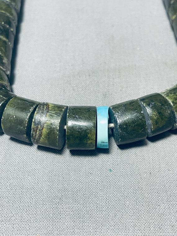 Native American Rare Vintage Santo Domingo Turquise Serpantine Sterling Silver Necklace Native American Rare Vintage Santo Domingo Turquise Serpantine Sterling Silver Necklace