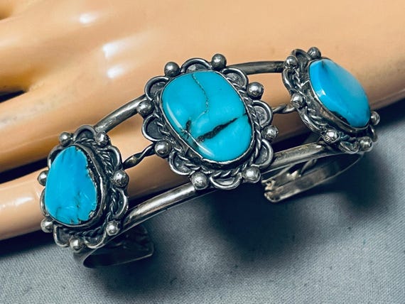 Outstanding Native American Navajo Blue Diamond Turquoise Sterling Silver Bracelet Signed Outstanding Native American Navajo Blue Diamond Turquoise Sterling Silver Bracelet Signed