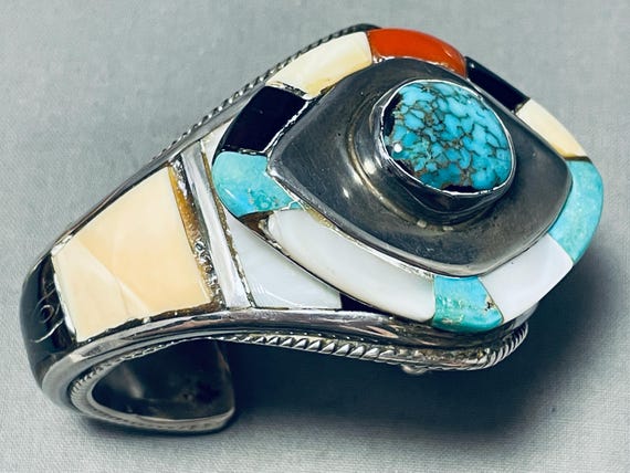 Important Dan Benally Vintage Native American Navajo Seashell Sterling Silver Bracelet Important Dan Benally Vintage Native American Navajo Seashell Sterling Silver Bracelet