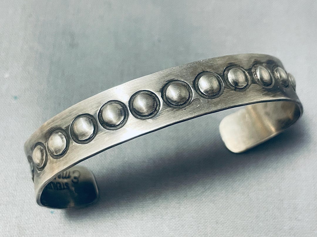 エマーソンビルNAVAJO sterling silver Fantastic Native American Navajo Signed Sterling Silver Emerson