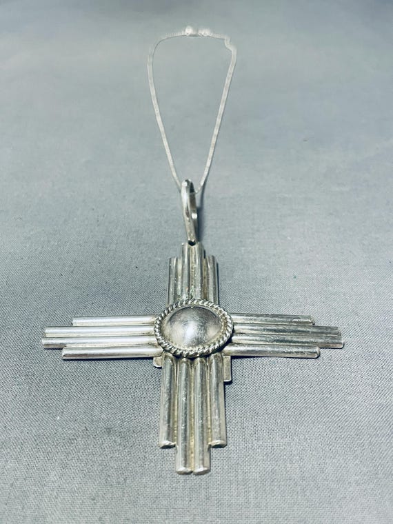 Astonishing Native American Navajo Sterling Silver Zia Necklace Signed Robert Yellowhorse Astonishing Native American Navajo Sterling Silver Zia Necklace Signed Robert Yellowhorse