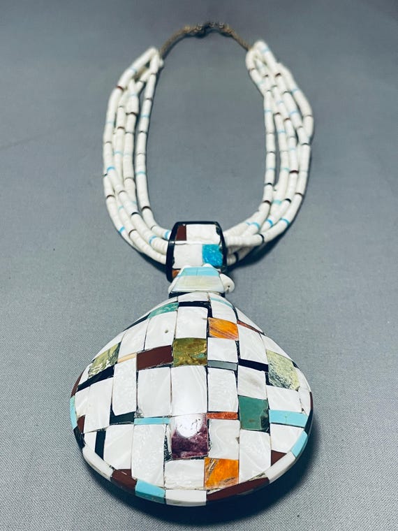 Chunky Vintage Native American Navajo Santo Domingo Turquoise Whiteshell Necklace Old Chunky Vintage Native American Navajo Santo Domingo Turquoise Whiteshell Necklace Old