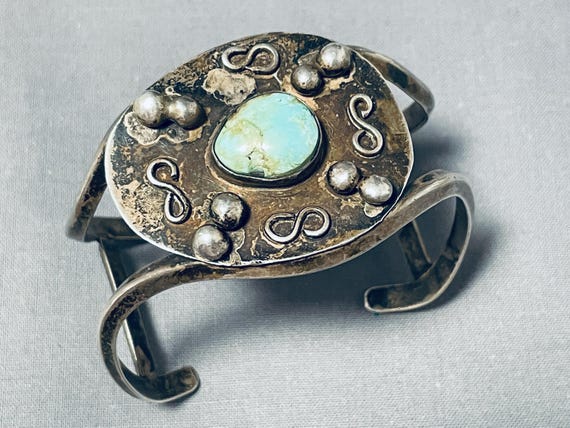 Infinity Sign Vintage Native American Navajo Royston Turquoise Sterling Silver Bracelet Infinity Sign Vintage Native American Navajo Royston Turquoise Sterling Silver Bracelet