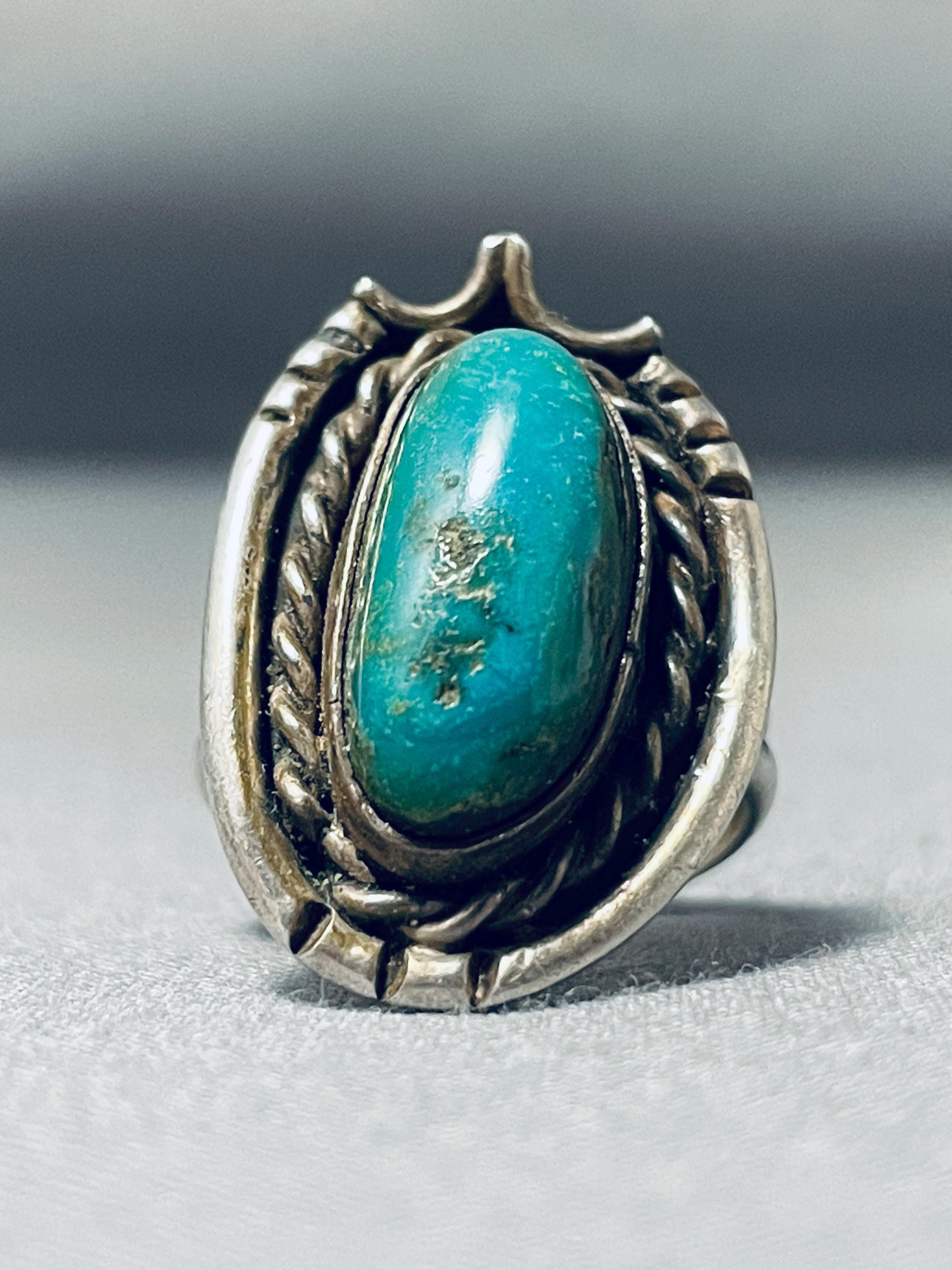 Exquisite Vintage Native American Navajo Damale Turquoise Oval Sterling Silver Ring Exquisite Vintage Native American Navajo Damale Turquoise Oval Sterling Silver Ring