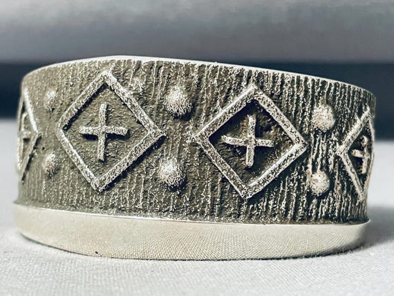 Dramatic Native American Navajo 4 Directions Symb… - image 4