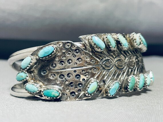 Very Detailed! Vintage Native American Navajo #8 Turquoise Sterling Silver Feather Bracelet Very Detailed! Vintage Native American Navajo #8 Turquoise Sterling Silver Feather Bracelet
