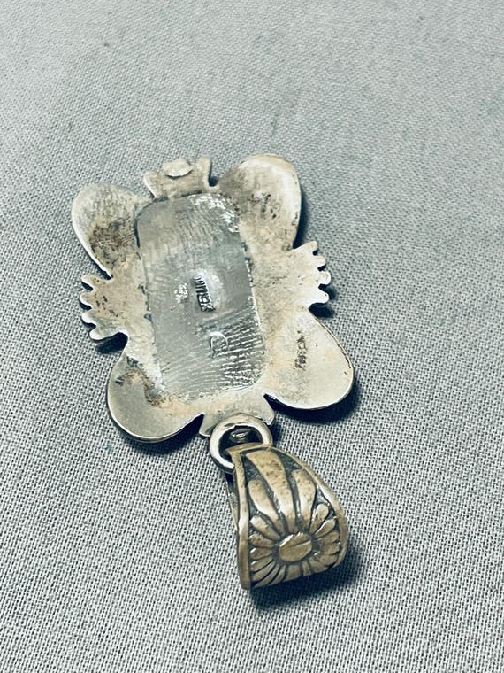 Intricate Vintage Native American Navajo Gaspeite Coral Sterling Silver Pendant Intricate Vintage Native American Navajo Gaspeite Coral Sterling Silver Pendant