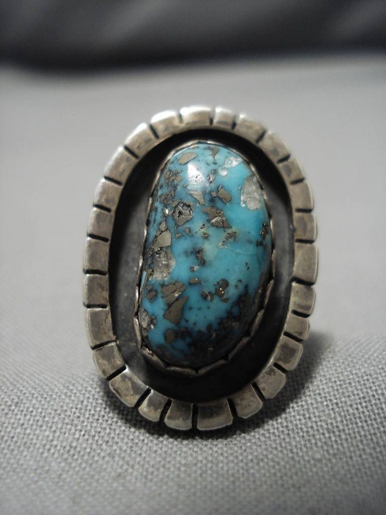 Marvelous Vintage Native American Navajo Persin Turquoise Sterling Silver Ring Old