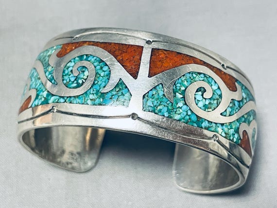 Mesmerizing Vintage Native American Navajo Turquoise Coral Sterling Silver Bracelet Mesmerizing Vintage Native American Navajo Turquoise Coral Sterling Silver Bracelet