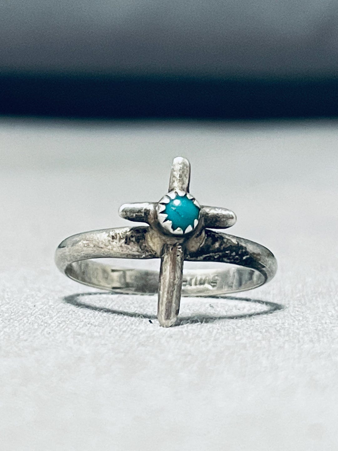 Special Vintage Native American Navajo Malachite Sterling Silver