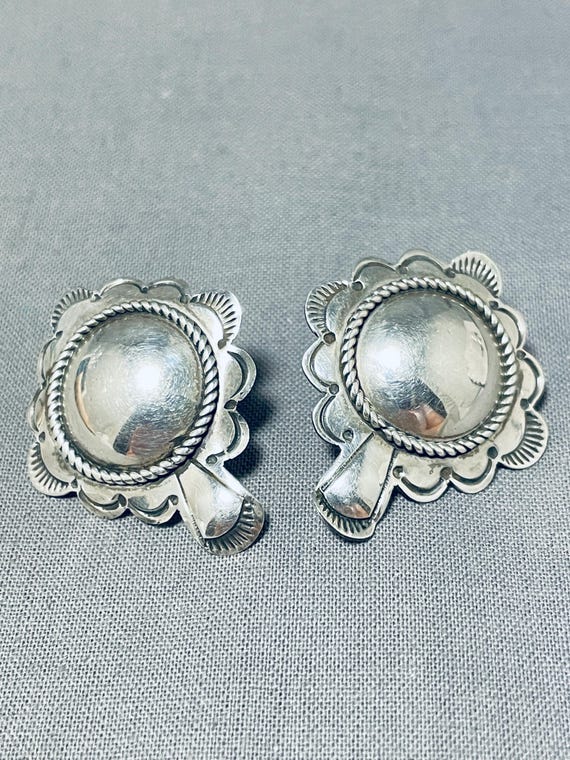 Impressive Vintage Native American Navajo Sterling Silver Cufflinks Impressive Vintage Native American Navajo Sterling Silver Cufflinks