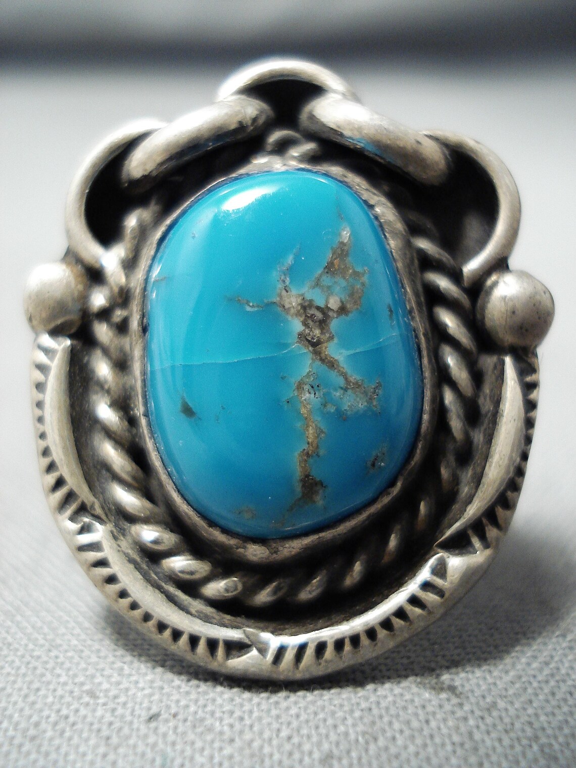 Wonderful Vintage Native American Navajo Old Kingman Turquoise Sterling ...