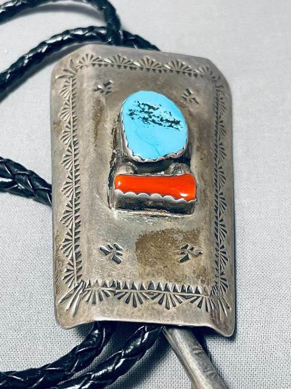Astonishing Vintage Native American Navajo Carico Lake Turquoise Sterling Silver Bracelet Astonishing Vintage Native American Navajo Carico Lake Turquoise Sterling Silver Bracelet