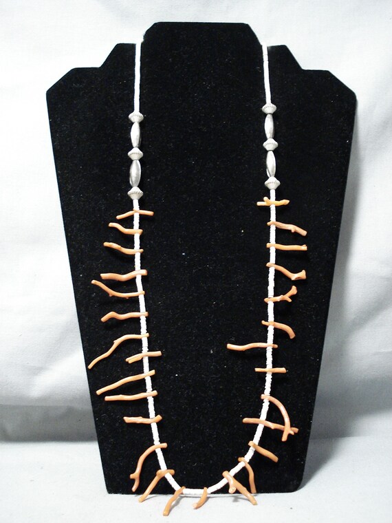Outstanding Vintage Native American Navajo Coral White Shell Sterling Silver Necklace Outstanding Vintage Native American Navajo Coral White Shell Sterling Silver Necklace