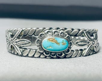 Wonderful Vintage Native American Navajo Turquoise Sterling Silver Bracelet Old Wonderful Vintage Native American Navajo Turquoise Sterling Silver Bracelet Old