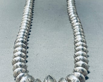 Hervorragende Vintage Native American Navajo Kolossale Kissen-Halskette aus Sterlingsilber – machen Sie ein Angebot!