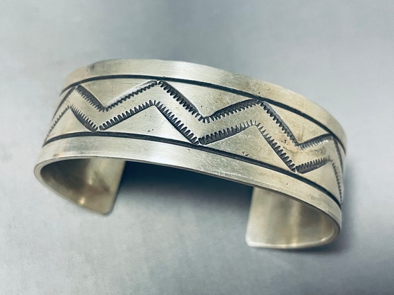 Fabulous Zig Zag Native American Navajo Sterlng Silver Bracelet Signed Fabulous Zig Zag Native American Navajo Sterlng Silver Bracelet Signed