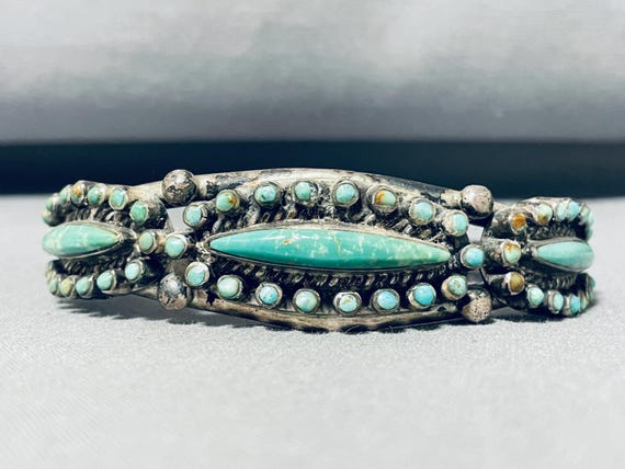 Dropdead Fab Vintage Native American Navajo Blue Turquoise Sterling Silver Necklace Dropdead Fab Vintage Native American Navajo Blue Turquoise Sterling Silver Necklace