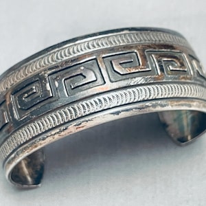 Bracelet vintage en argent sterling Navajo détaillé au poignet 7 pouces - Faites une offre !