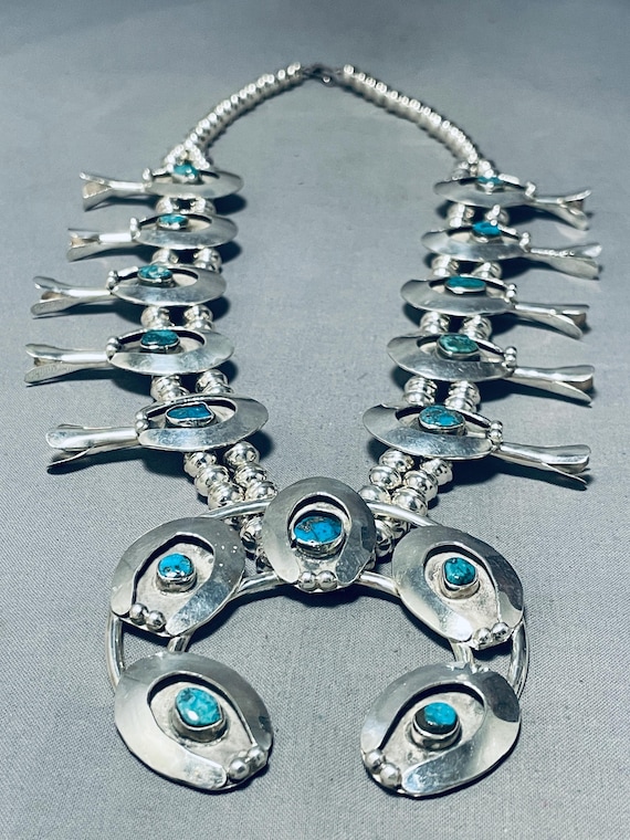 Dropdead Fab Vintage Native American Navajo Morenci Turquoise Sterling Silver Necklace Dropdead Fab Vintage Native American Navajo Morenci Turquoise Sterling Silver Necklace
