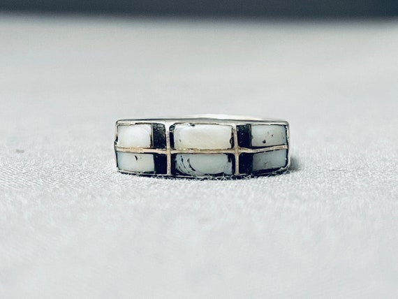 Fantastic Vintage Native American Navajo Jet Sterling Silver Necklace And Earring Set Fantastic Vintage Native American Navajo Jet Sterling Silver Necklace And Earring Set