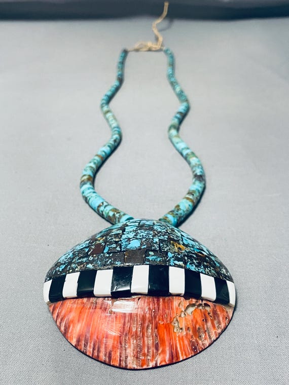 Incredibly Unique Very Old Vintage Santo Domingo Turquoise Shell Necklace Incredibly Unique Very Old Vintage Santo Domingo Turquoise Shell Necklace