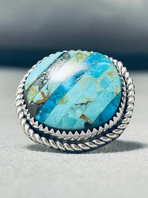 Superior Vintage Native American Navajo Turquoise Sterling Silver Ring Superior Vintage Native American Navajo Turquoise Sterling Silver Ring