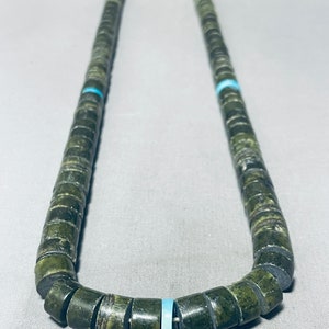 Seltene Vintage Santo Domingo Türkis Serpantin Sterling Silber Halskette der amerikanischen Ureinwohner Machen Sie ein Angebot Bild 1