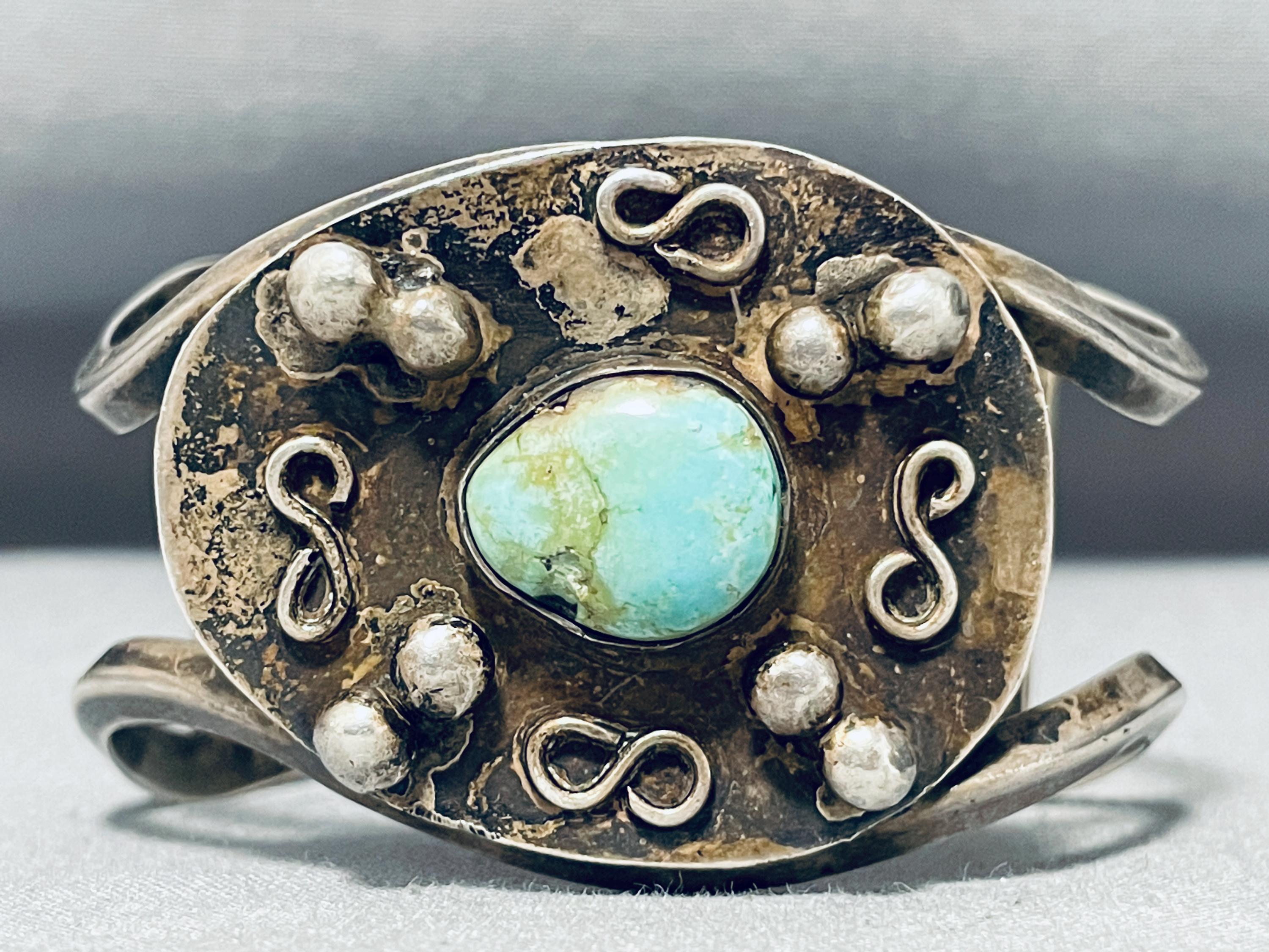 Gasp! Handmade Saddle Native American Navajo Sterling Silver Bracelet Cuff! Gasp! Handmade Saddle Native American Navajo Sterling Silver Bracelet Cuff!