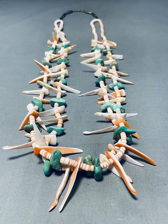 Native American One Of The Most Unique Vintage Santo Domingo Shell Necklace Native American One Of The Most Unique Vintage Santo Domingo Shell Necklace