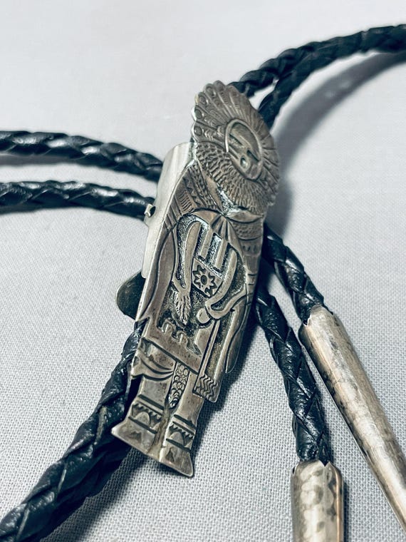 Traditional Vintage Native American Navajo Sterling Silver Handcarved Bolo Traditional Vintage Native American Navajo Sterling Silver Handcarved Bolo
