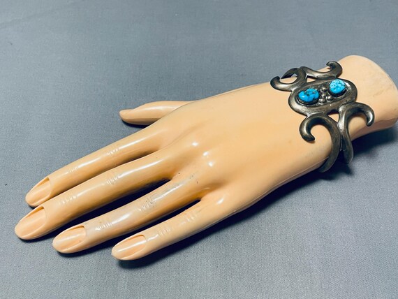 Rose Thorn Vintage Native American Navajo Turquoise Sterling Silver Bracelet Rose Thorn Vintage Native American Navajo Turquoise Sterling Silver Bracelet