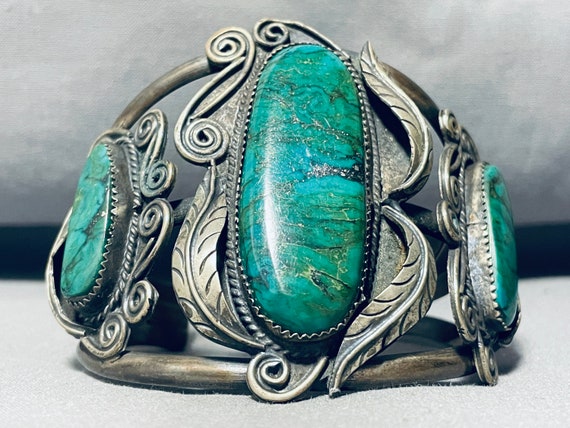 Leaf Galore Vintage Native American Navajo Carico Lake Turquoise Sterling Silver Bracelet Leaf Galore Vintage Native American Navajo Carico Lake Turquoise Sterling Silver Bracelet